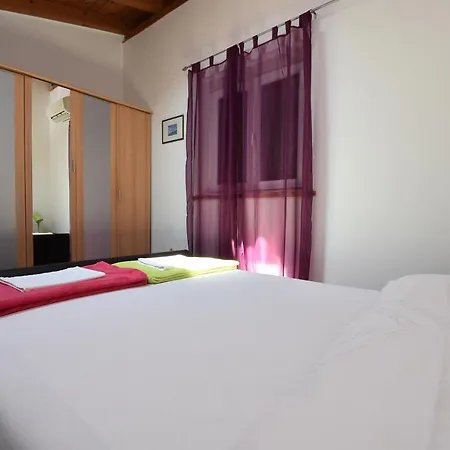 Holiday home House Lovre In Murter