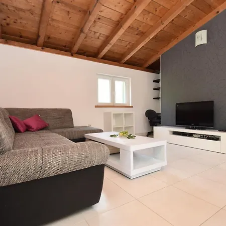 House Lovre In Holiday home Murter